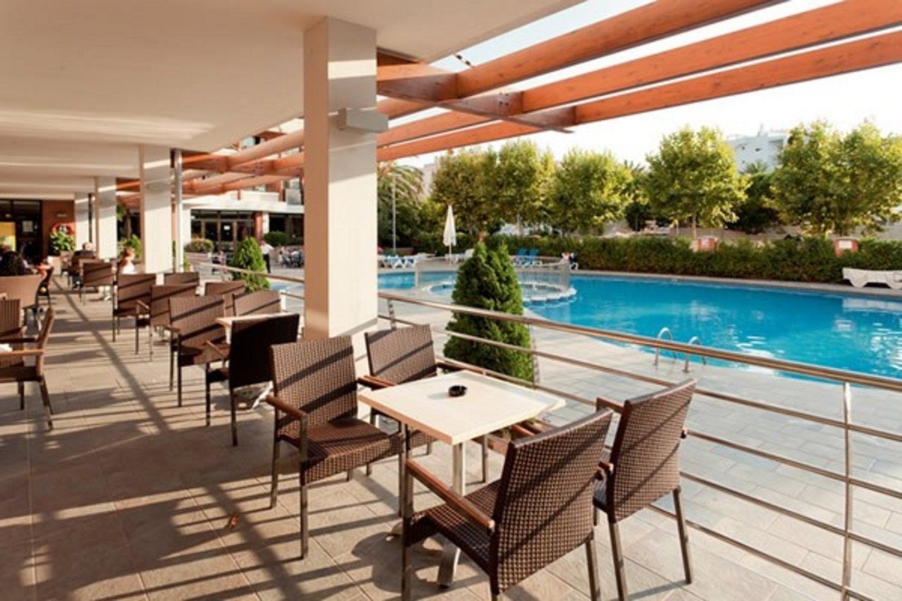 California Garden Hotel 3*